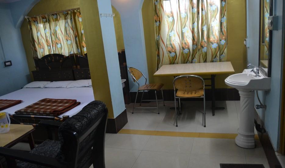 Kanchan Hotel Kota  Bagian luar foto